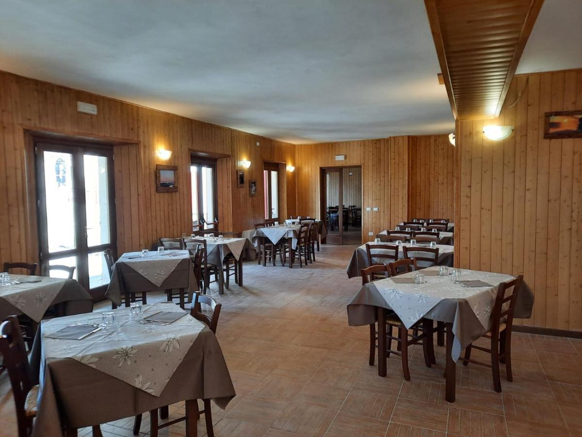 Albergo Rifugio La Grande Baita 卡提哥里诺 外观 照片